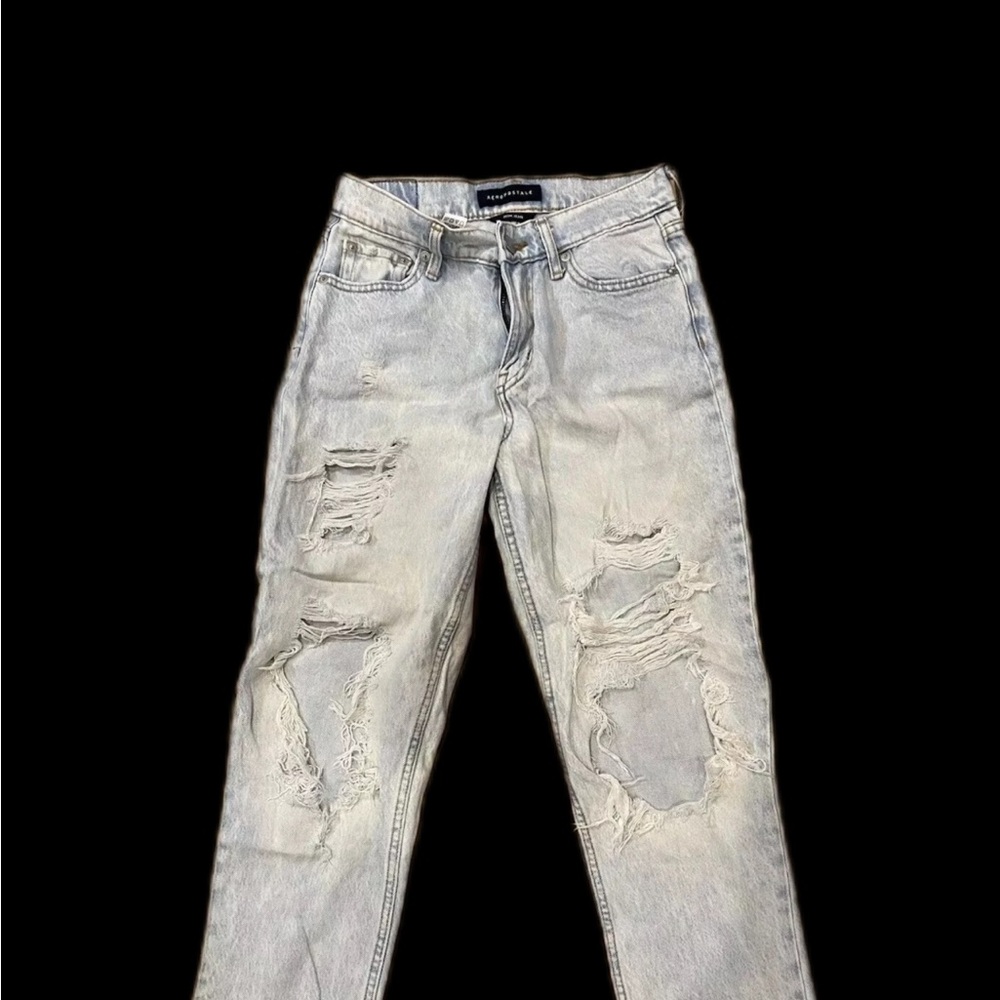 Distressed Light Blue Wash Jeans sz 00